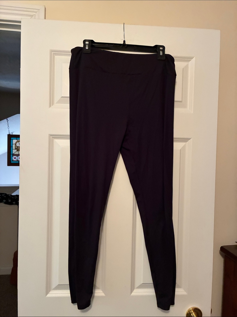 Black Women’s LuLaRoe Leggings in T/C